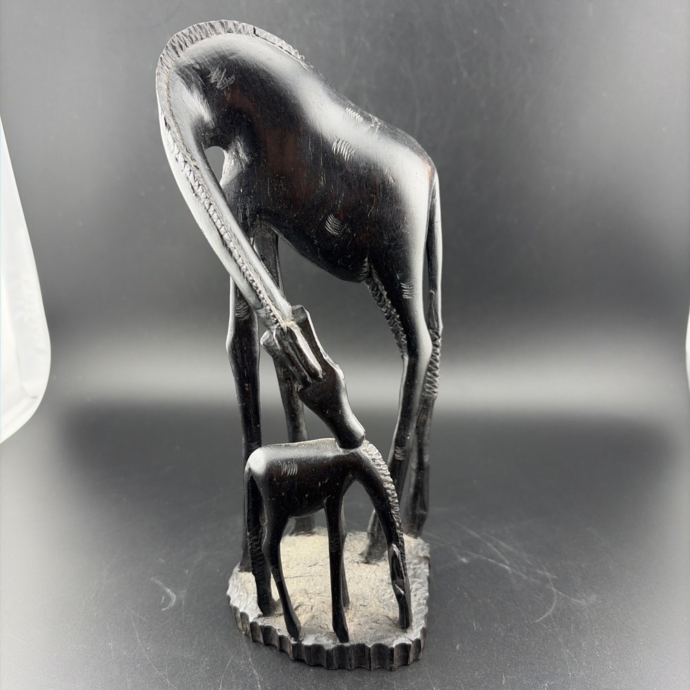 Vintage African Hand Carved Wooden Mom and Baby Giraffe Wooden Figurine/ - Picture 1 of 8